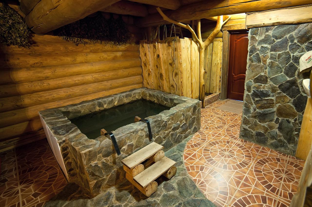 Praha Park Hotel Użhorod Zewnętrze zdjęcie